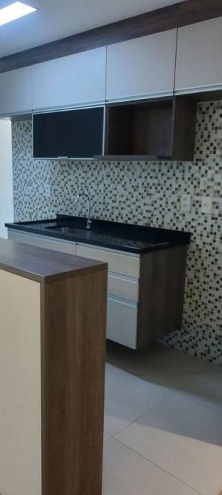 Apartamento à venda com 2 quartos, 60m² - Foto 3