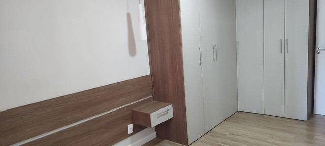 Apartamento à venda com 2 quartos, 60m² - Foto 7