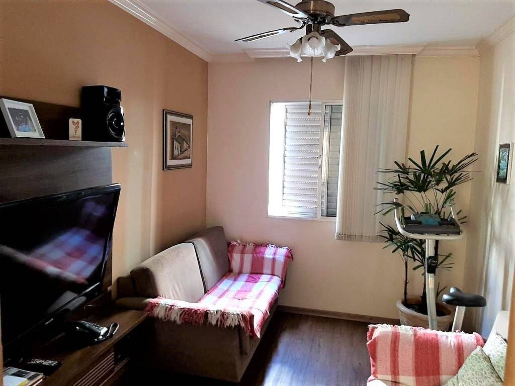 Apartamento à venda com 2 quartos, 65m² - Foto 3