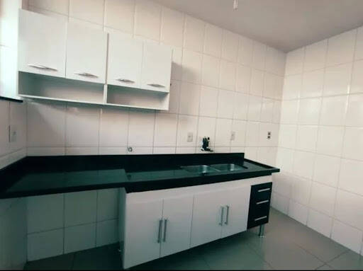 Casa para alugar com 3 quartos, 180m² - Foto 2