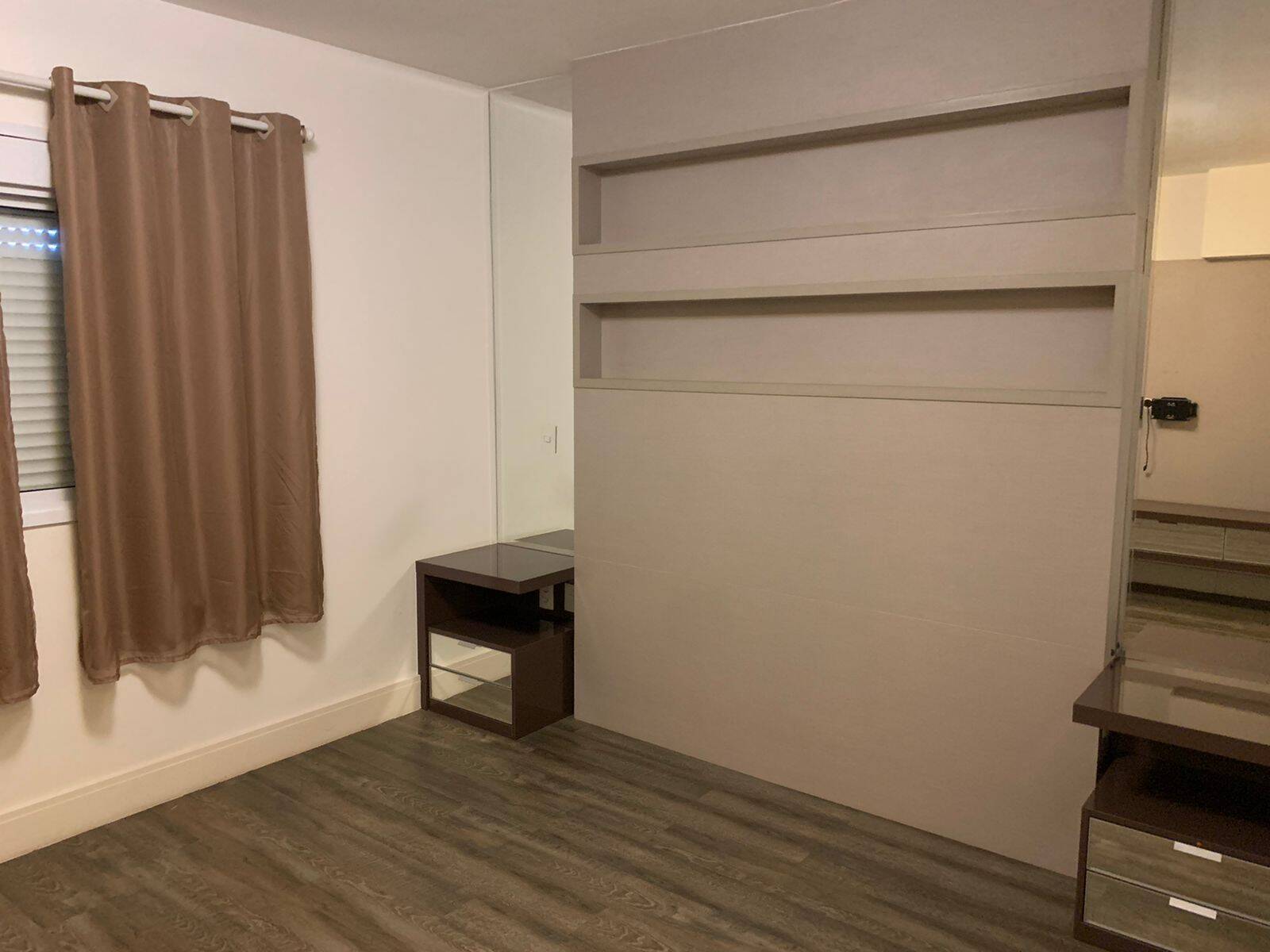 Apartamento à venda com 4 quartos, 216m² - Foto 10