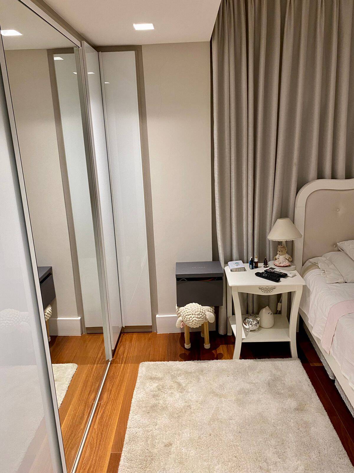 Apartamento à venda com 3 quartos, 163m² - Foto 12