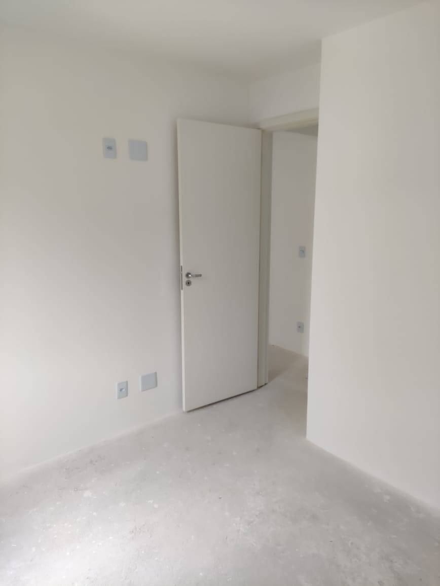 Apartamento à venda com 2 quartos, 47m² - Foto 10