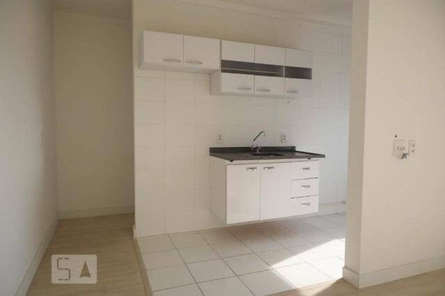 Apartamento à venda com 2 quartos, 49m² - Foto 10