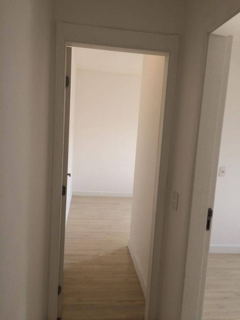 Apartamento à venda com 2 quartos, 49m² - Foto 18