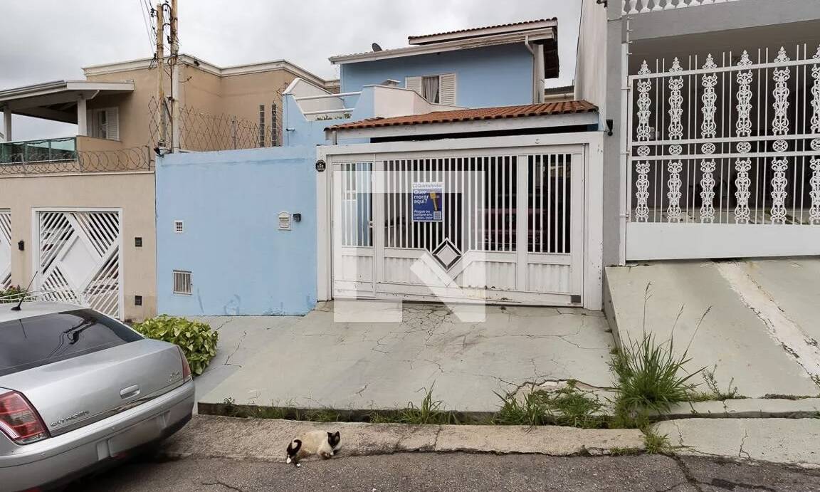 Casa à venda com 3 quartos, 200m² - Foto 1