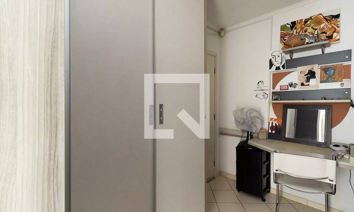 Casa à venda com 3 quartos, 200m² - Foto 10