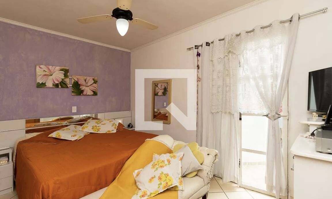 Casa à venda com 3 quartos, 200m² - Foto 33