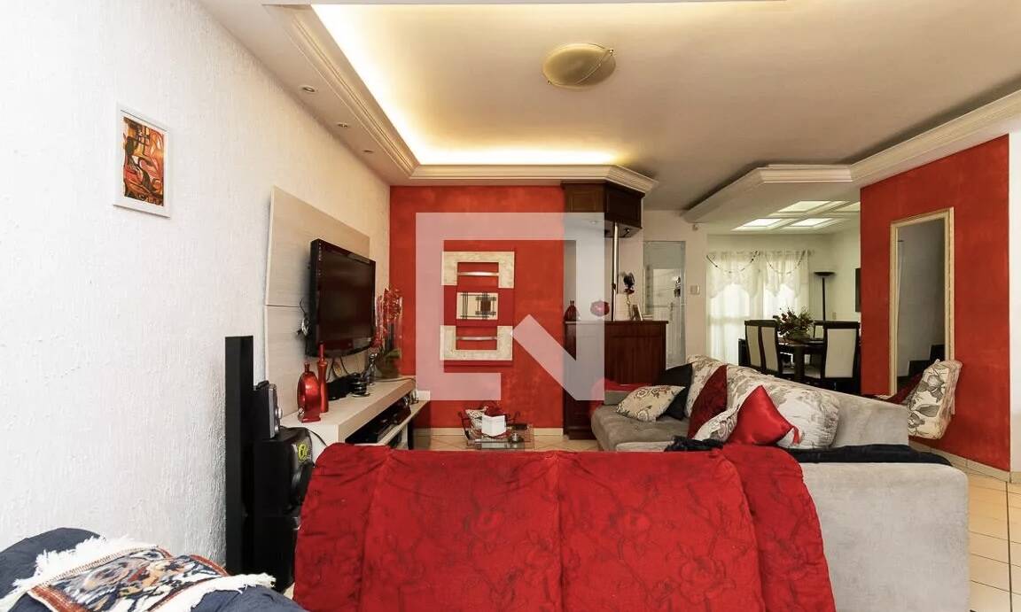 Casa à venda com 3 quartos, 200m² - Foto 2