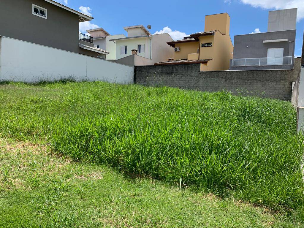 Terreno à venda, 320m² - Foto 1