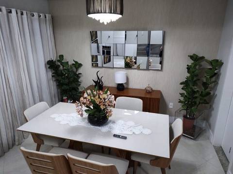 Casa de Condomínio à venda com 3 quartos, 140m² - Foto 2