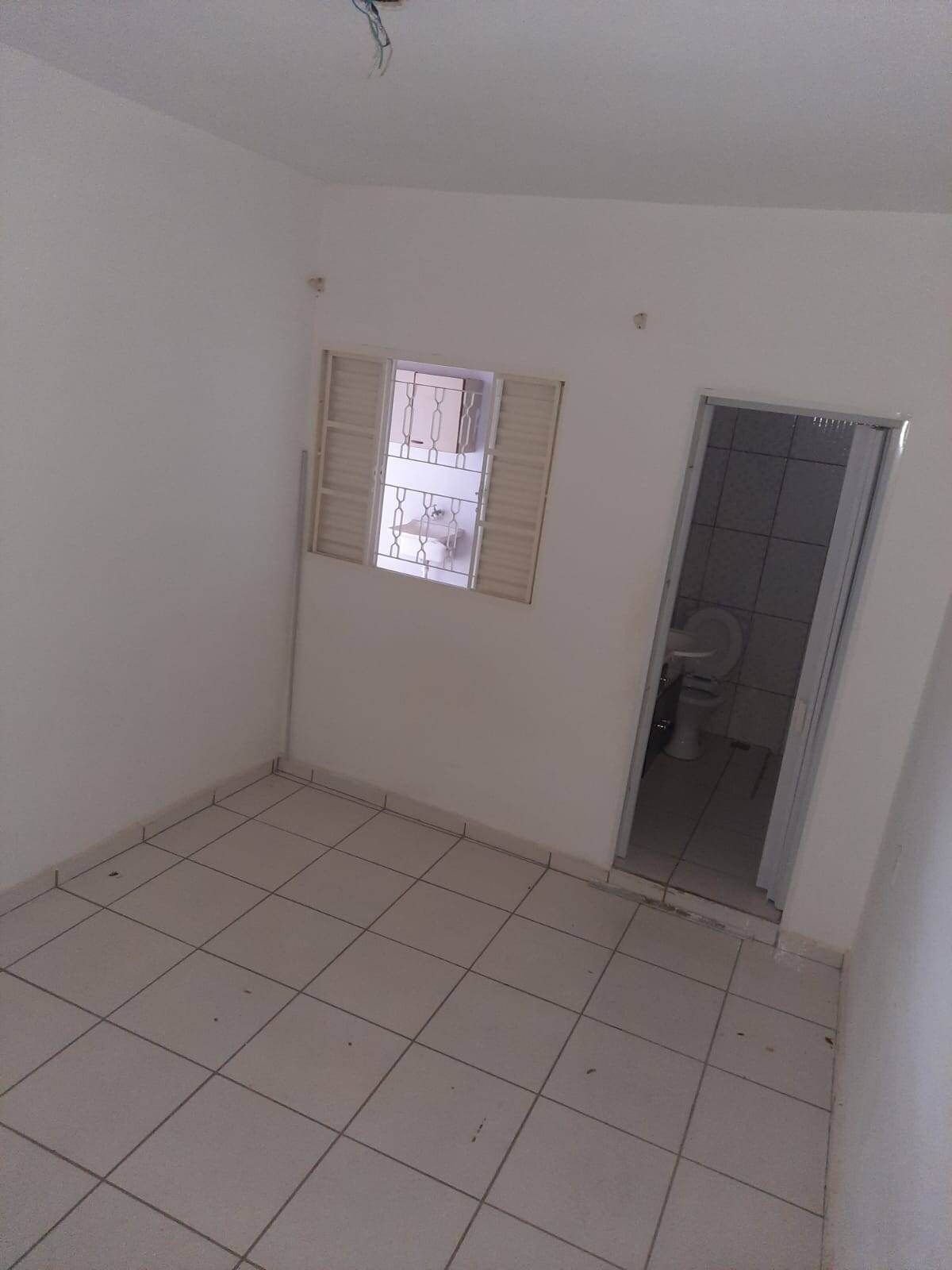 Casa à venda com 3 quartos, 200m² - Foto 7