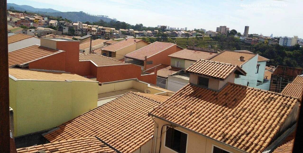 Casa à venda e aluguel com 3 quartos, 210m² - Foto 12