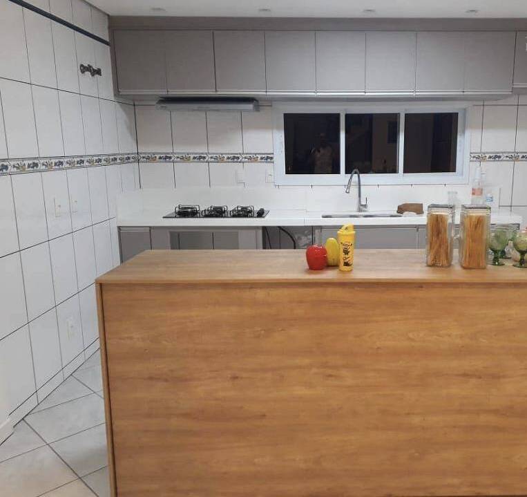 Casa à venda e aluguel com 3 quartos, 210m² - Foto 22