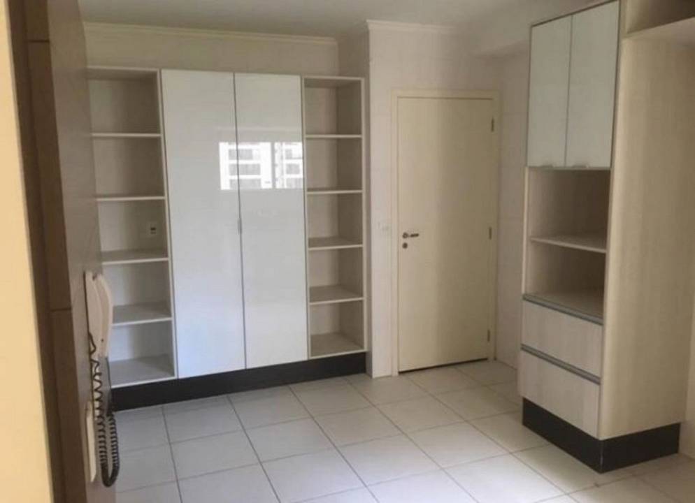 Apartamento para alugar com 3 quartos, 163m² - Foto 4