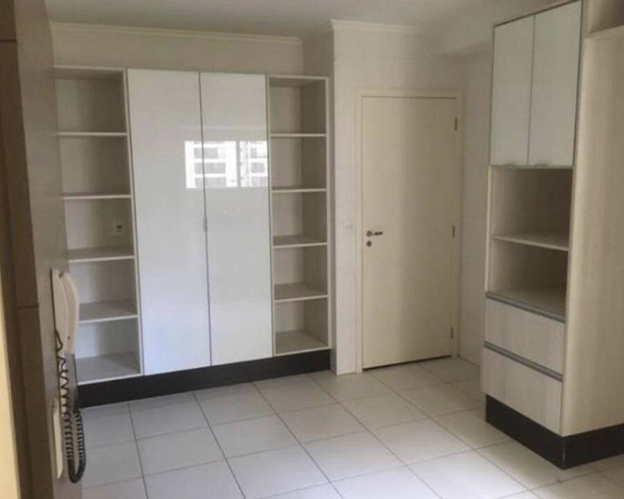 Apartamento para alugar com 3 quartos, 163m² - Foto 10