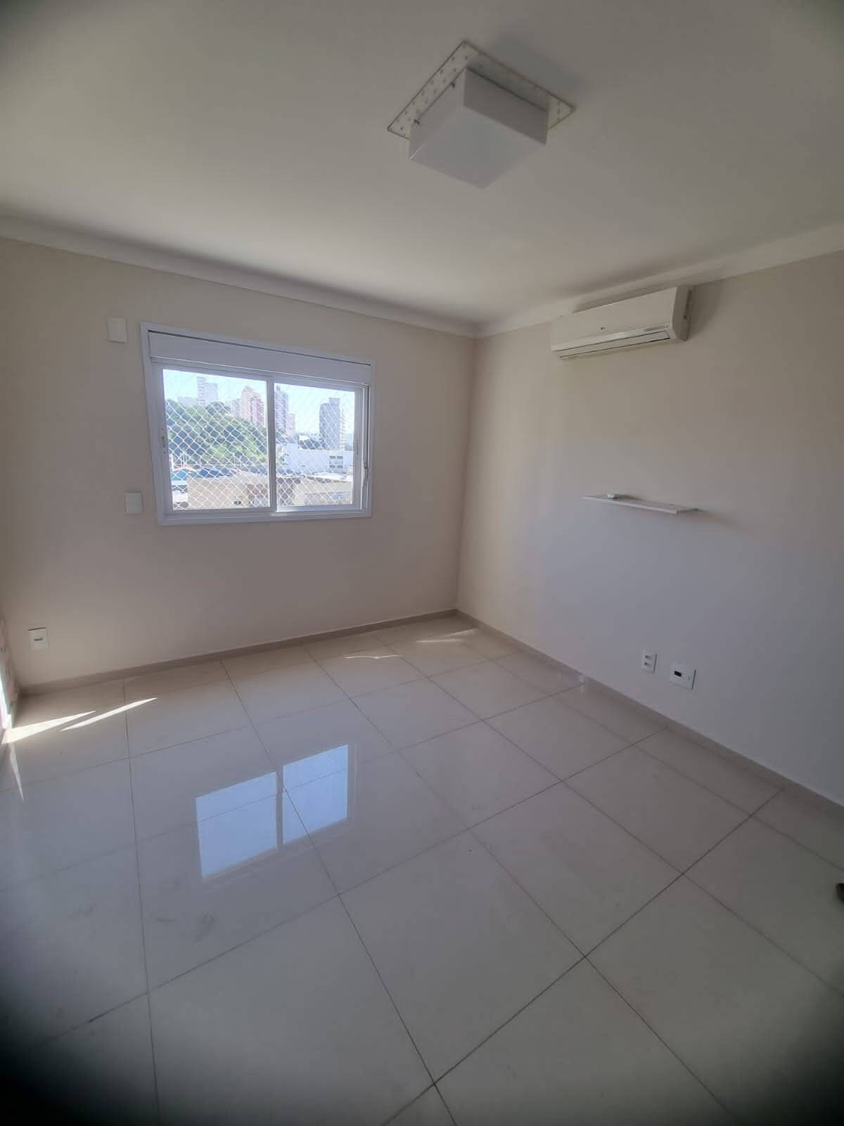 Apartamento para alugar com 3 quartos, 163m² - Foto 12