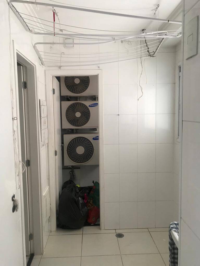 Apartamento para alugar com 3 quartos, 163m² - Foto 12