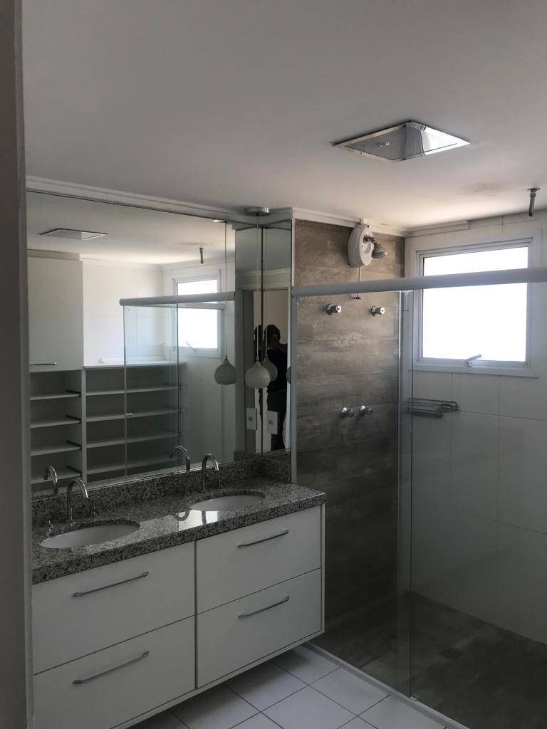 Apartamento para alugar com 3 quartos, 163m² - Foto 15