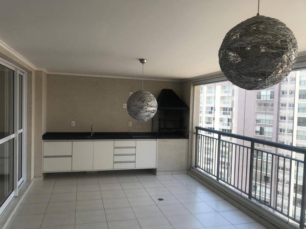 Apartamento para alugar com 3 quartos, 163m² - Foto 1