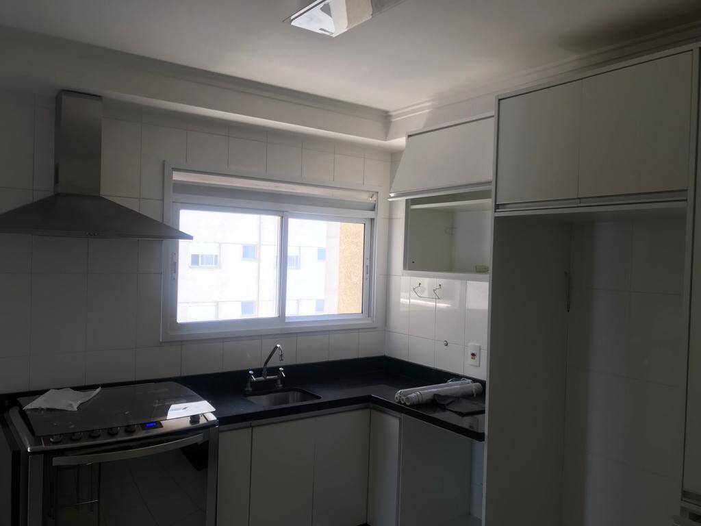 Apartamento para alugar com 3 quartos, 163m² - Foto 23