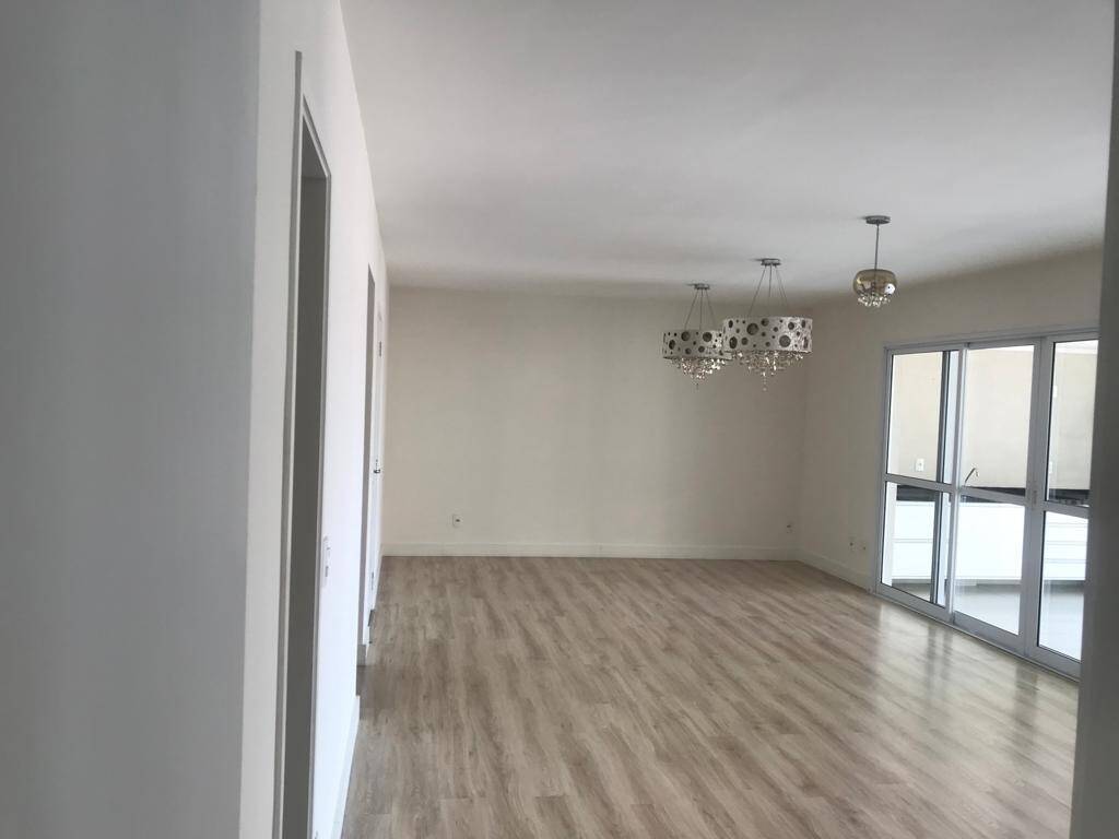 Apartamento para alugar com 3 quartos, 163m² - Foto 27