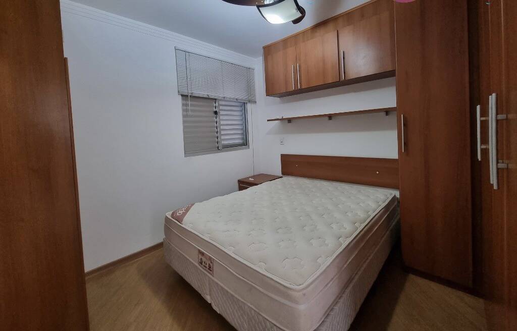 Apartamento à venda com 2 quartos, 64m² - Foto 14