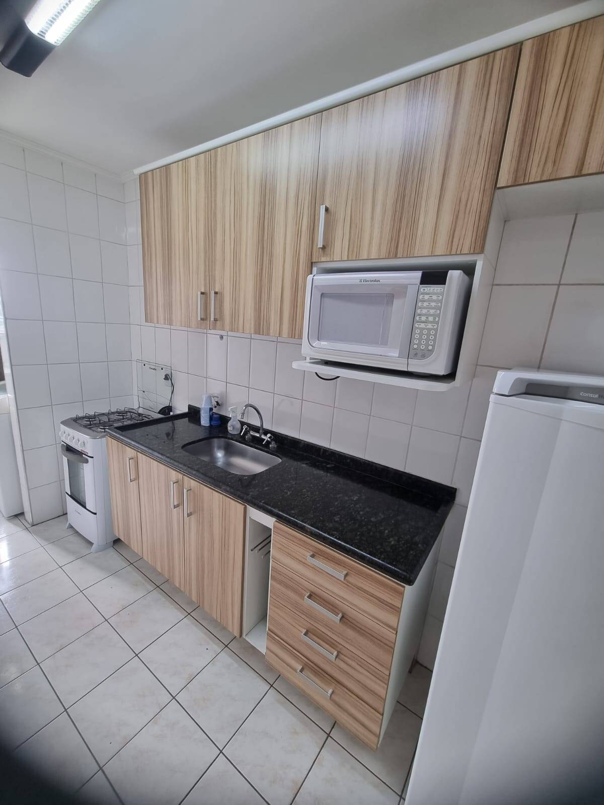 Apartamento à venda com 2 quartos, 70m² - Foto 15