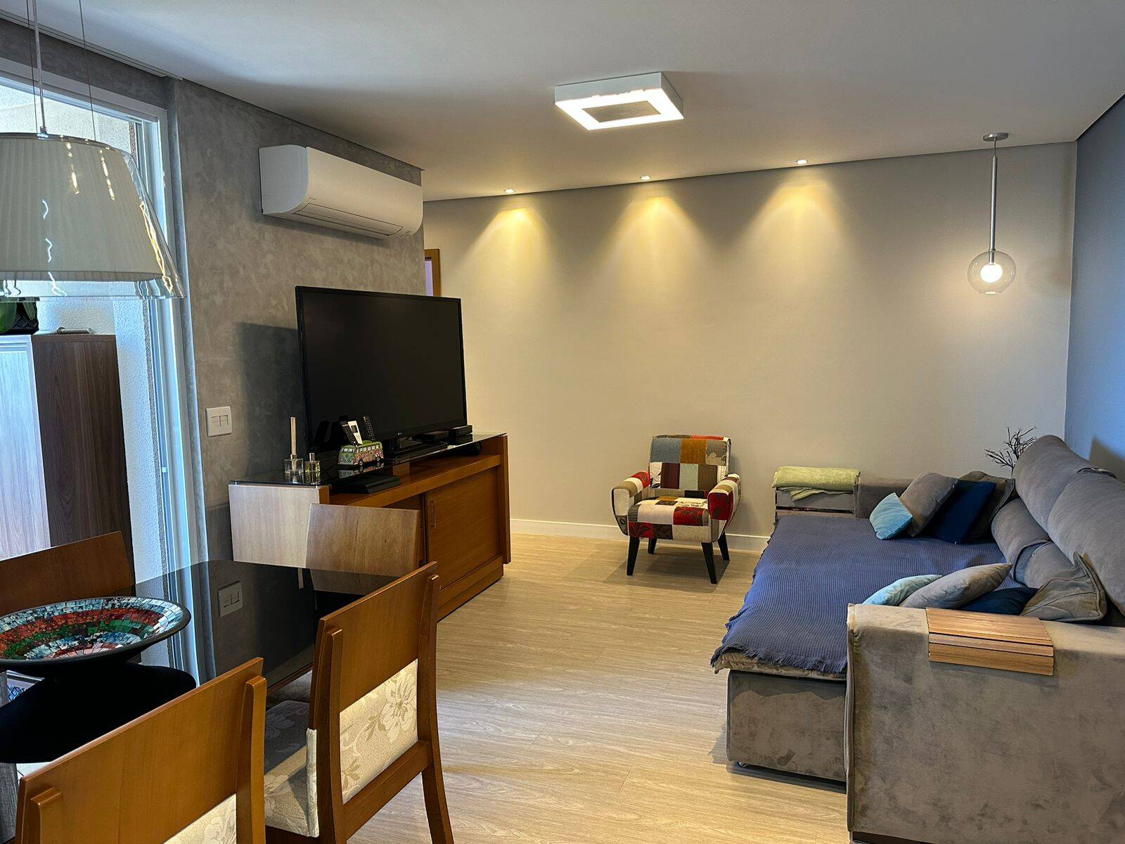 Apartamento à venda com 4 quartos, 98m² - Foto 1