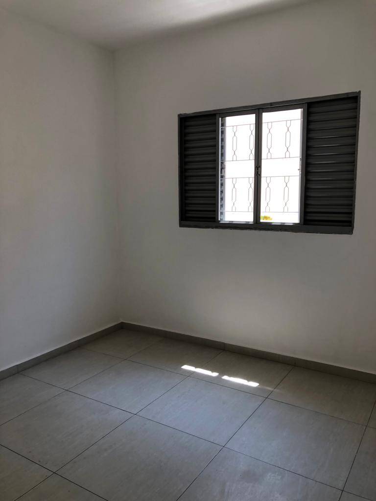 Casa à venda com 2 quartos, 110m² - Foto 9