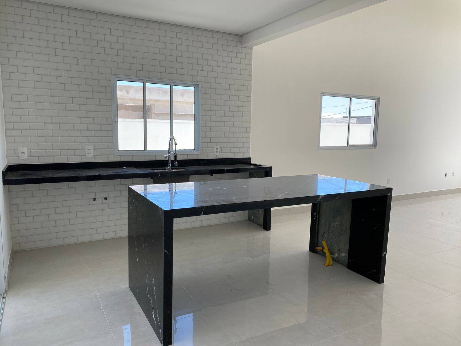 Casa de Condomínio à venda com 3 quartos, 150m² - Foto 6