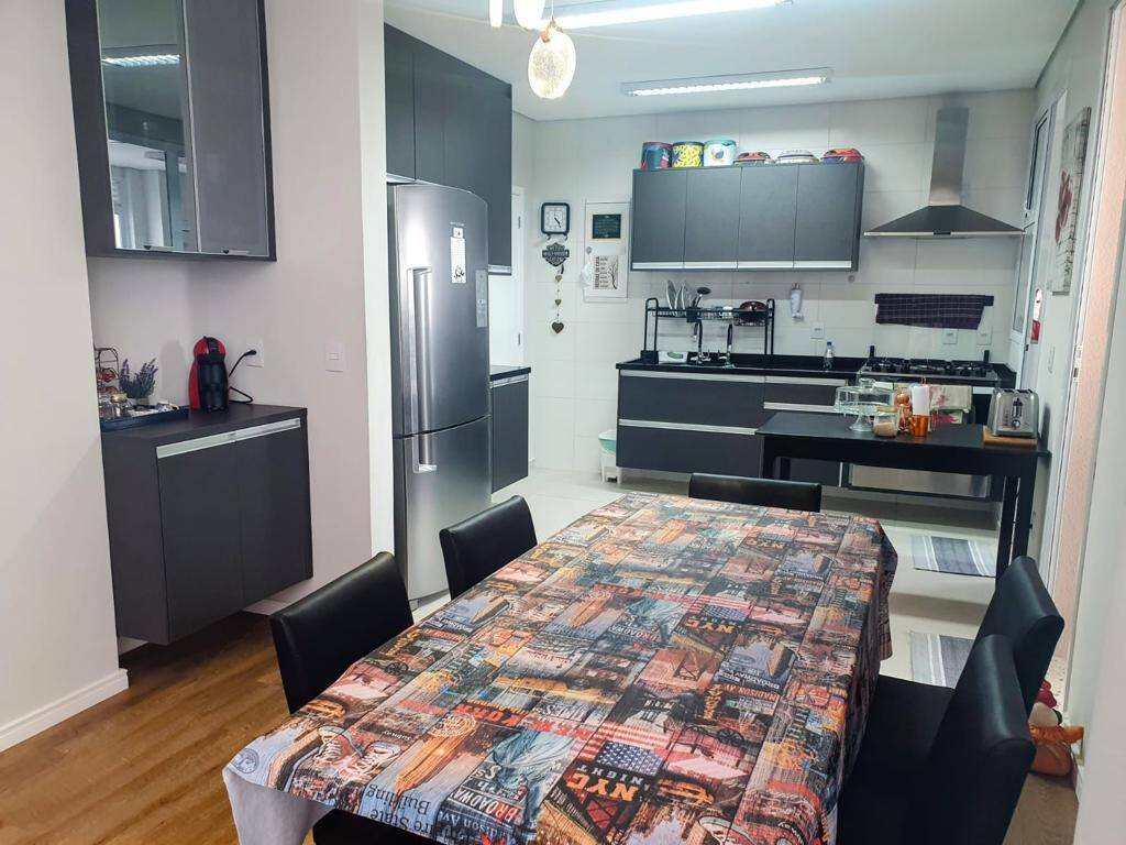 Apartamento à venda com 4 quartos, 189m² - Foto 14