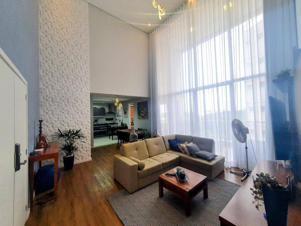 Apartamento à venda com 4 quartos, 189m² - Foto 1