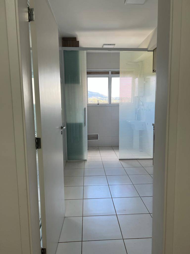 Apartamento à venda com 3 quartos, 93m² - Foto 6