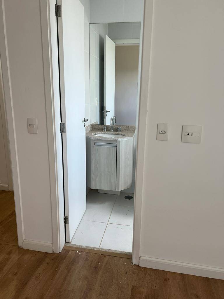 Apartamento à venda com 3 quartos, 93m² - Foto 9