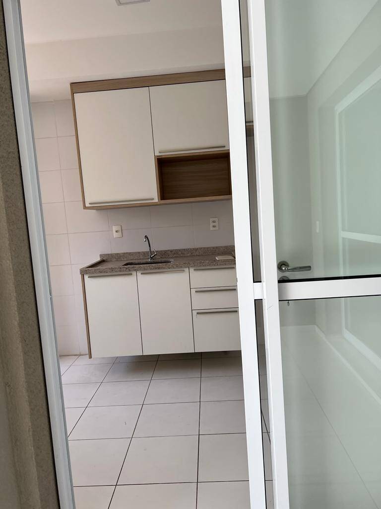 Apartamento à venda com 3 quartos, 93m² - Foto 15