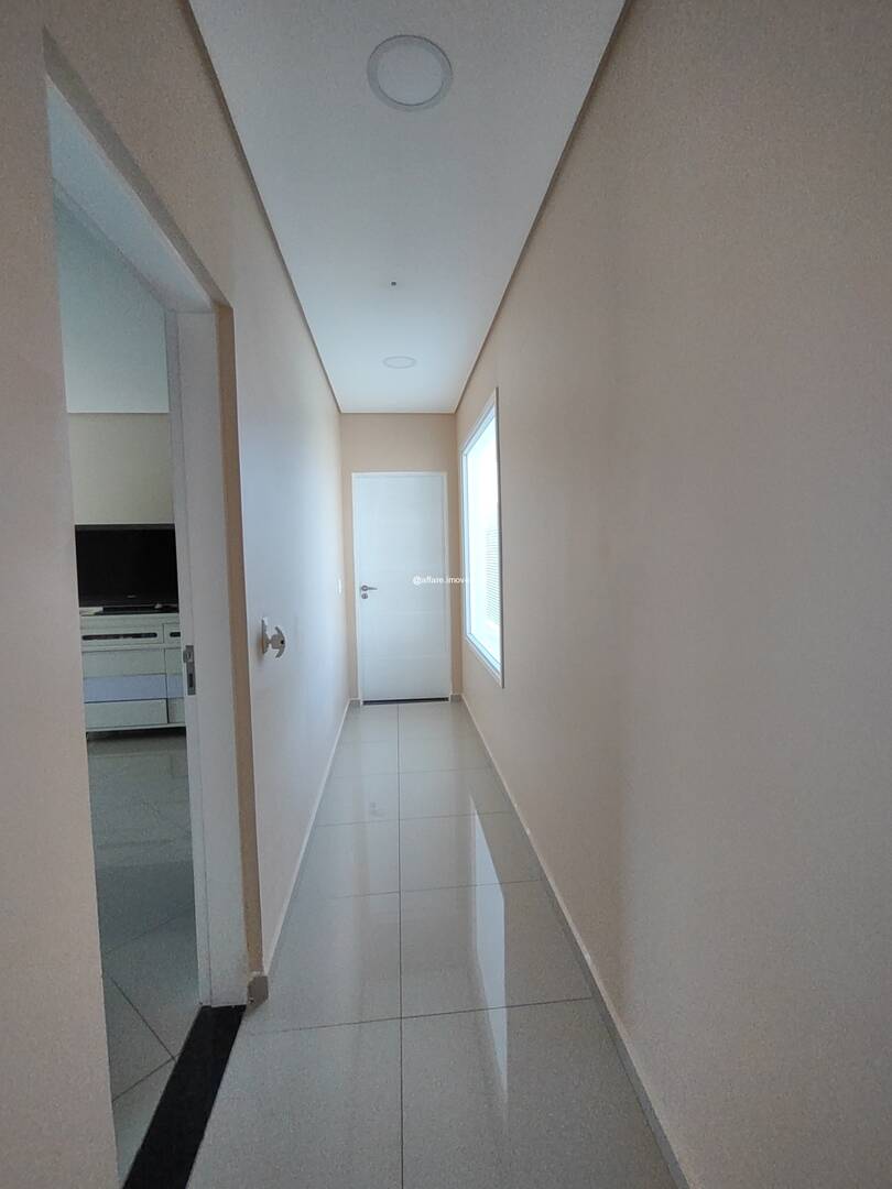 Casa de Condomínio à venda com 5 quartos, 2000m² - Foto 2