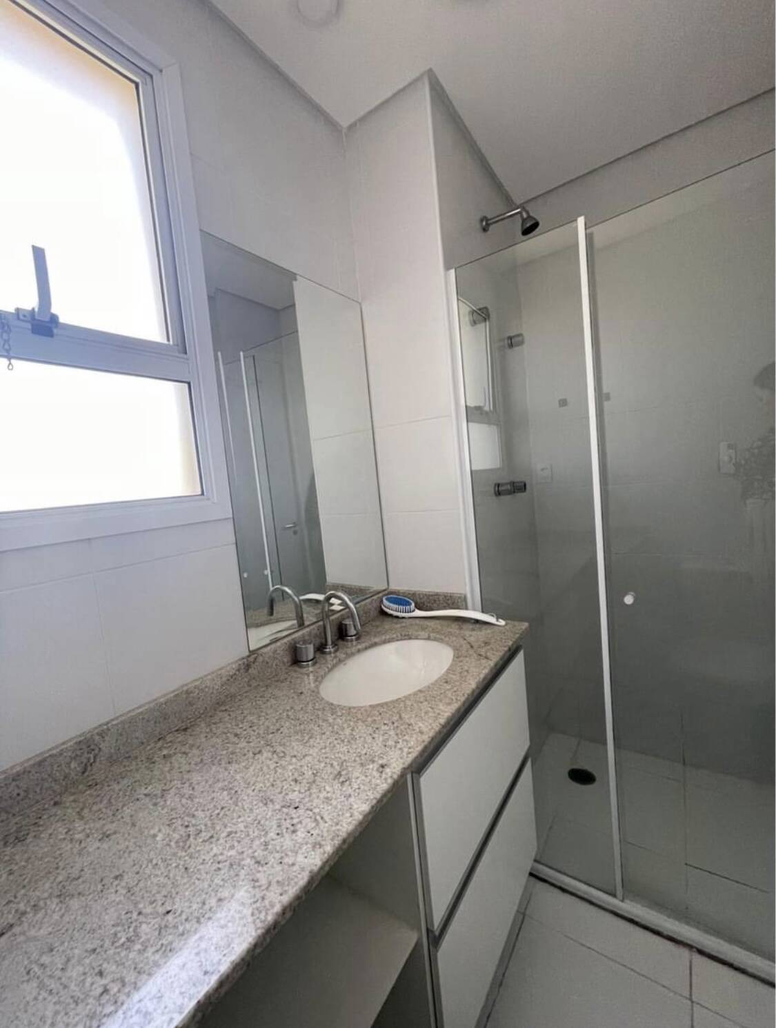 Apartamento para alugar com 3 quartos, 92m² - Foto 2