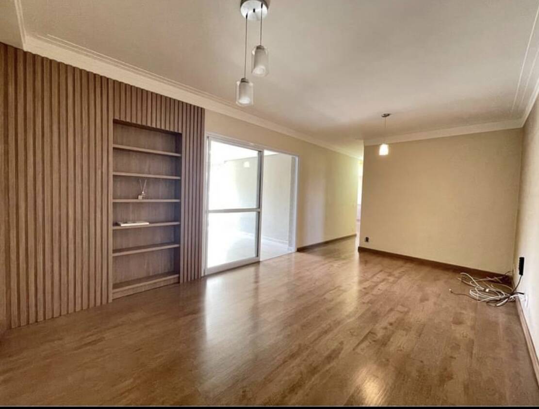 Apartamento para alugar com 3 quartos, 92m² - Foto 7