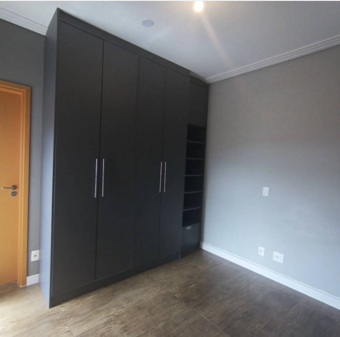 Apartamento para alugar com 3 quartos, 117m² - Foto 3