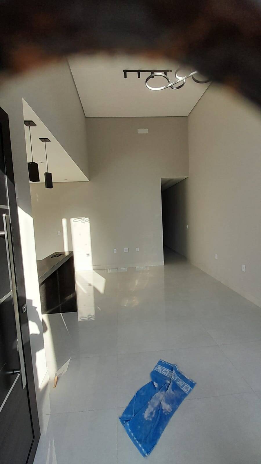 Casa à venda com 3 quartos, 183m² - Foto 3