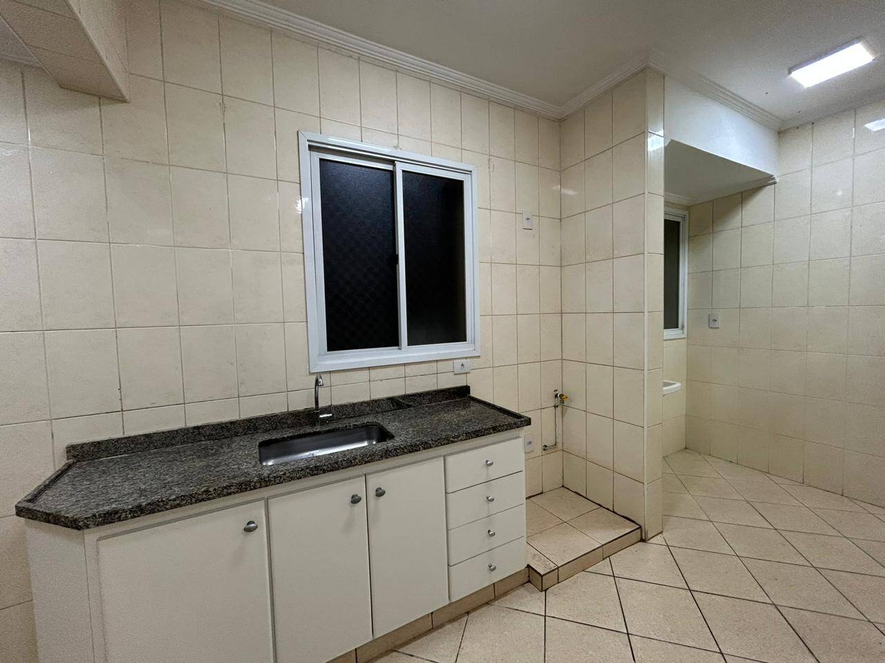 Apartamento à venda e aluguel com 2 quartos, 72m² - Foto 17