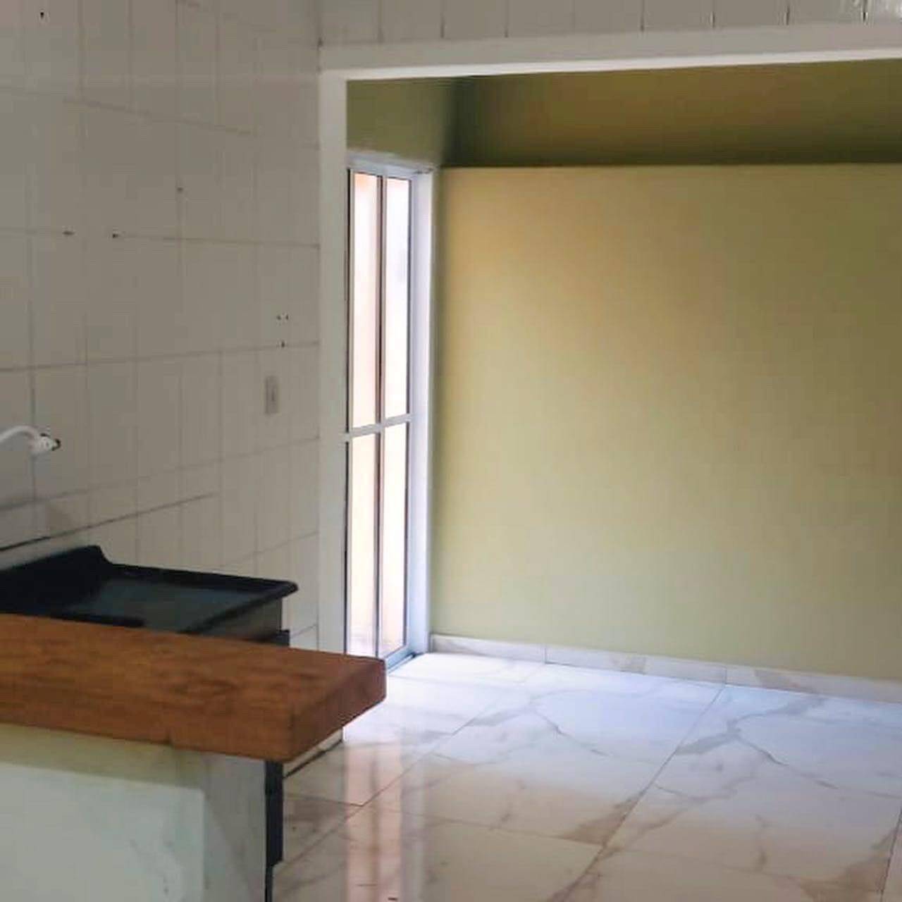 Casa à venda com 3 quartos, 125m² - Foto 11