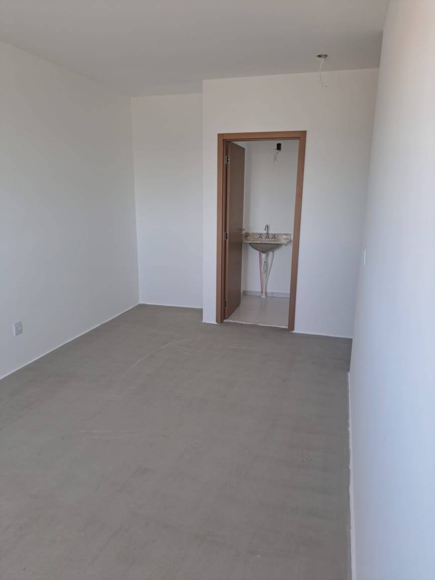 Apartamento à venda com 3 quartos, 98m² - Foto 3