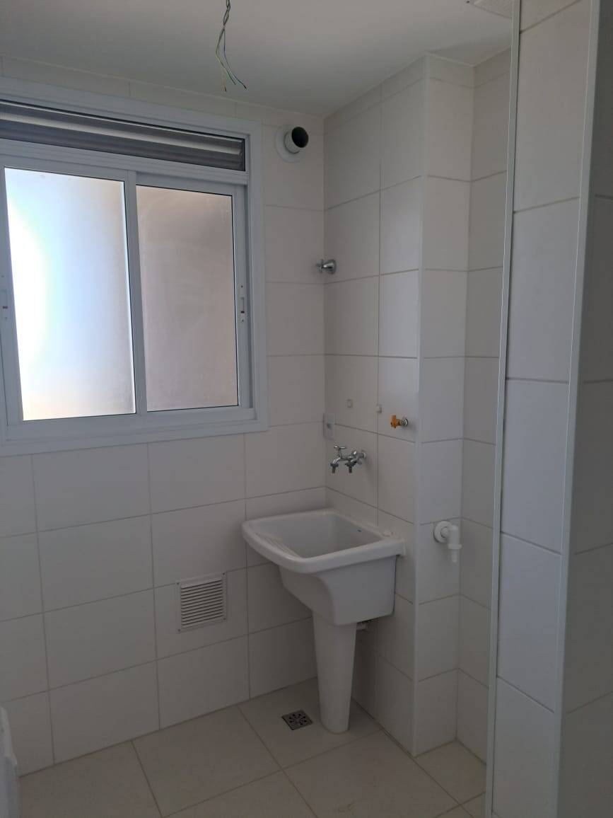 Apartamento à venda com 3 quartos, 98m² - Foto 9