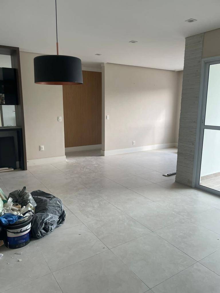 Apartamento à venda com 2 quartos, 83m² - Foto 8