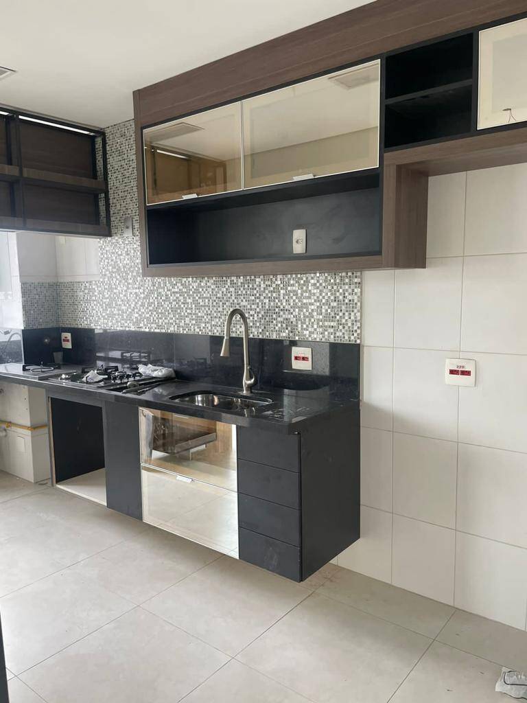 Apartamento à venda com 2 quartos, 83m² - Foto 14