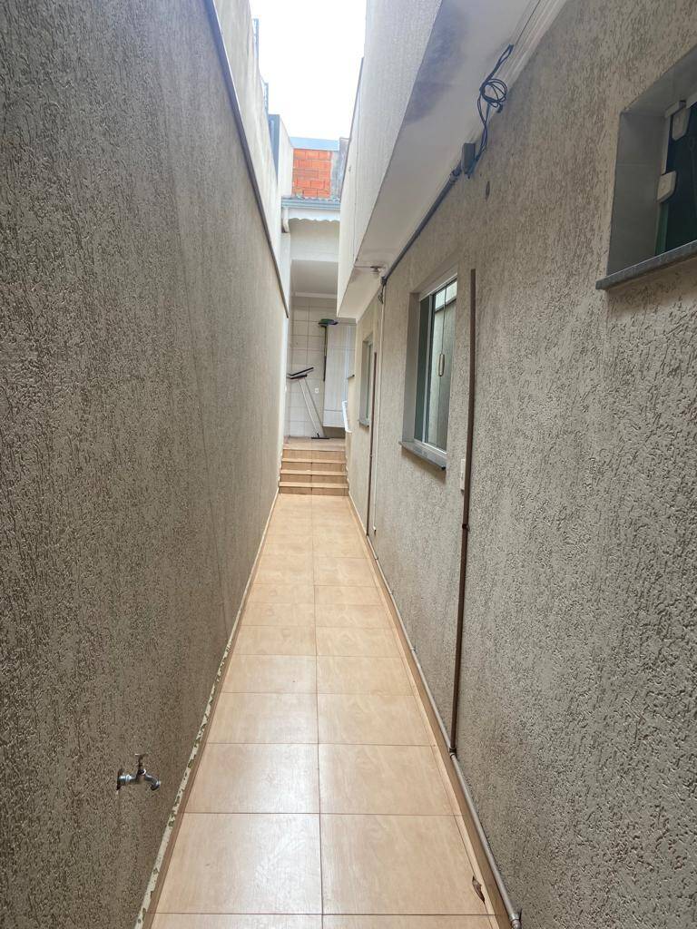 Casa à venda com 2 quartos, 300m² - Foto 4