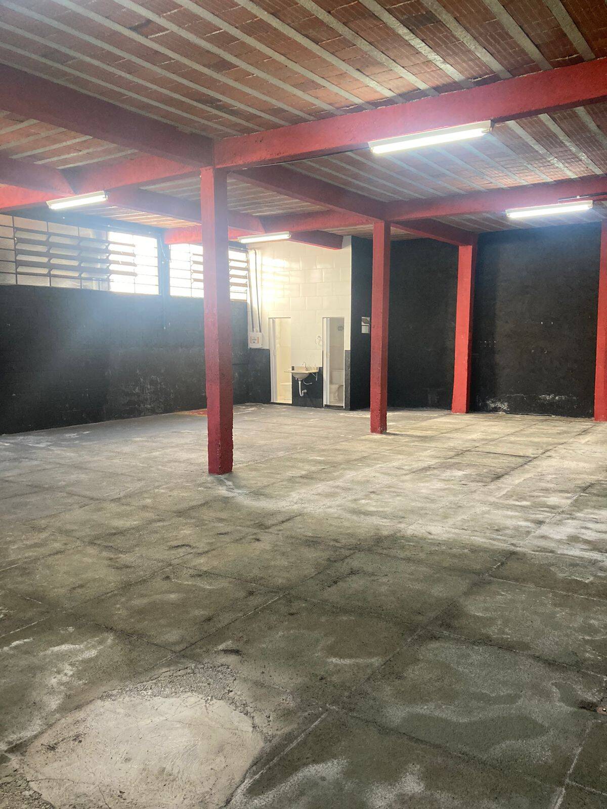 Loja-Salão para alugar, 250m² - Foto 13