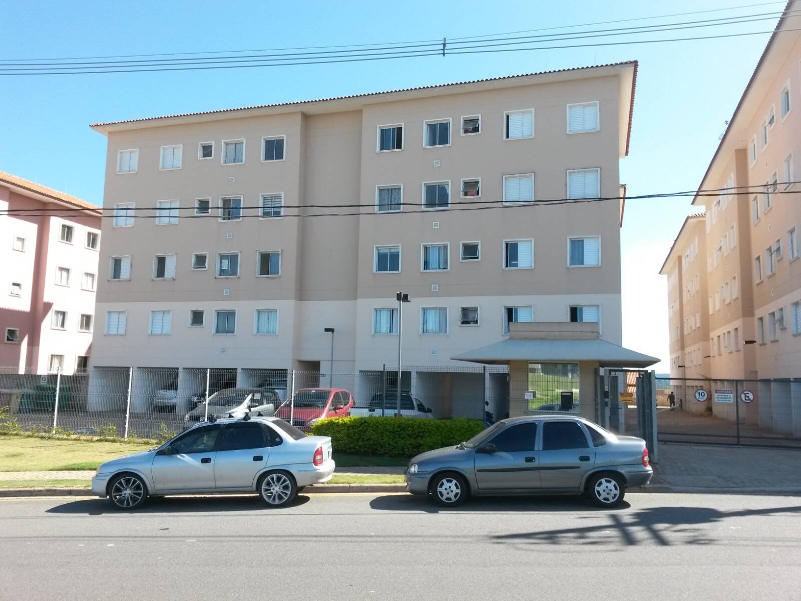 Apartamento à venda com 2 quartos, 60m² - Foto 1